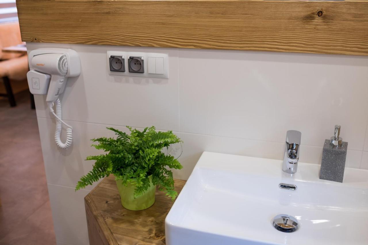 Domek & Apartament Na Ogrodzie 수헤 외부 사진