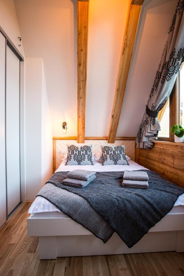 Domek & Apartament Na Ogrodzie 수헤 외부 사진