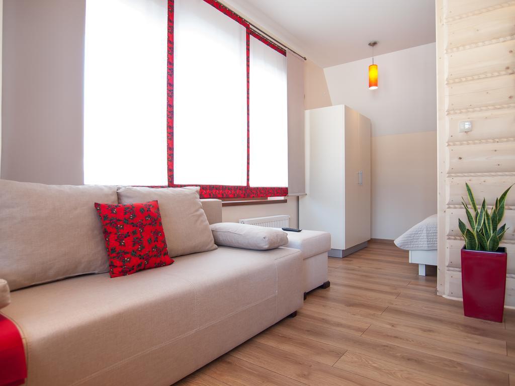 Domek & Apartament Na Ogrodzie 수헤 외부 사진